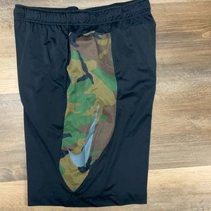 Nike Shorts Medium